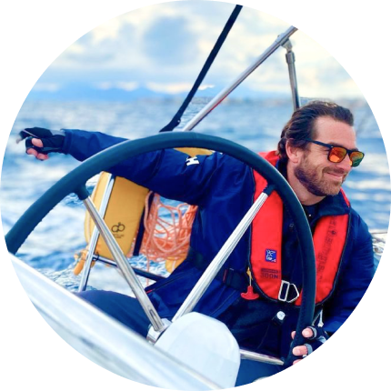 https://nautiqueclub.com/app/uploads/2025/01/travis.png